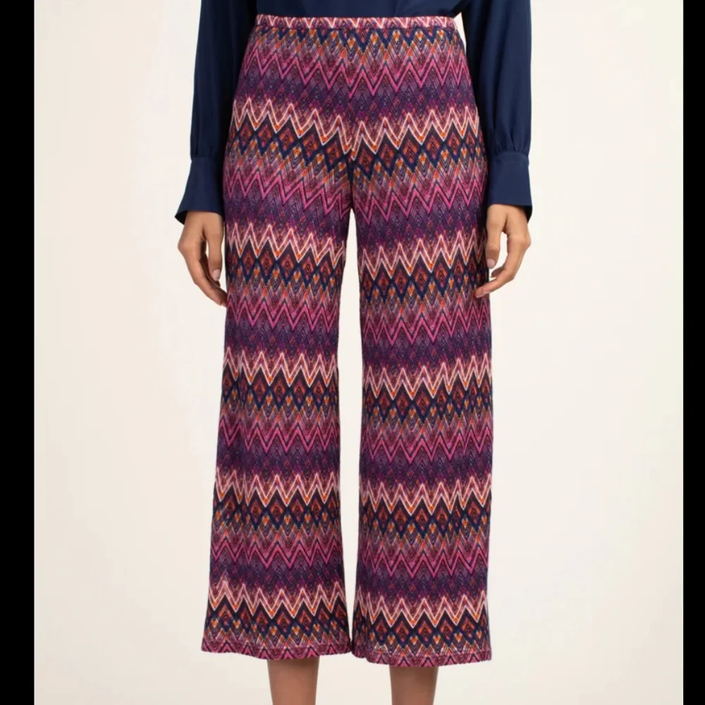 Trina Turk Crop Penelope Pant New With Tags Size Large Pink Purple Zig Zag Pants - Picture 6 of 11